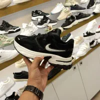 کفش اسپرت تک سایز