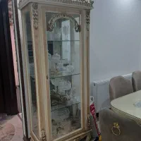 بوفه شیشه ای