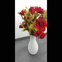 ۴ عدد گل مصنوعی زیبا تمیز و مرتب