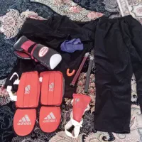 وسایل بوکس ، کاراته