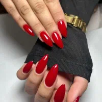 کاشت ناخن فقط 350