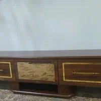 میز تلویزیون و آینه کنسول