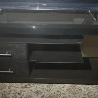 میز تلویزیون MDF با شیشه نشکن
