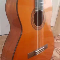 گیتار یاماها c70|گیتار، بیس، امپلیفایر|نیریز, |دیوار