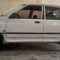 پراید۸۲کاربرات