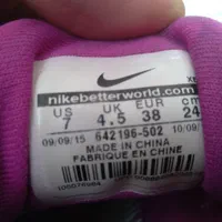 کتونی نایک ارجینال|کیف، کفش، کمربند|قم, امامزاده ابراهیم|دیوار