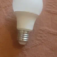 ده عدد لامپ در اندازهای مختلف