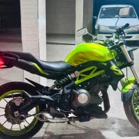 موتور بنلی ۳۰۰جفد سیلندر سبز سفارشی