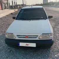 ماشین بدون رنگ