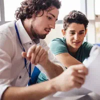 پشتیبانی دانش آموز با تدریس خصوصی دروس(از ۴ تا ۱۰)