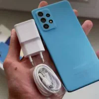 سامسونگ a52 در حد