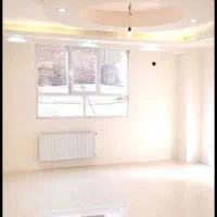 ۹۸ متری      ۲ خواب     طبقه  اول      کلید نخورده