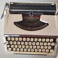 ماشین تایپ brother|کلکسیون اشیاء عتیقه|تهران, اقدسیه|دیوار