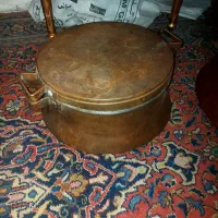 قابلمه مسی قدیمی|کلکسیون اشیاء عتیقه|گلپایگان, |دیوار