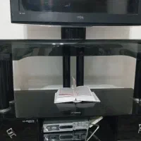میز تلویزیون شیشه ای