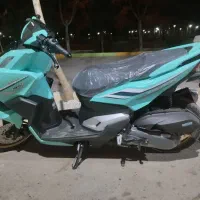کلیک 180cc رنگ خاص