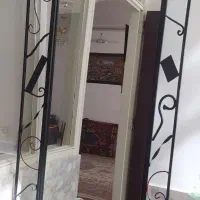 دوعددآینه یکیش 1800یکیش 1300