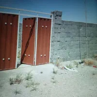 درب-ماشین-رو-باغچه-زمین-چهار-دیواری