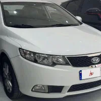 سراتو سفید مدل۹۷ اپشنال