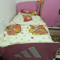 سرویس نهار خوری و تخت خواب و کمد بچه|میز و صندلی غذاخوری|اشتهارد, |دیوار