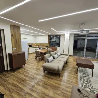 اپارتمان باغ بهادران ویو دشت