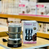 رخت آویز|بندرخت و رخت‌آویز|شیراز, کوشک میدان|دیوار