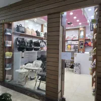 فروش یک باب مغازه در مجتمع تجاری بهار|فروش مغازه و غرفه|تهران, فلسطین (میدان انقلاب)|دیوار