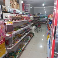 فروشنده آقا برای فروشگاه