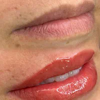 ۵۰٪تخفیف خدمات پیگمنتیشن و میکروبلیدینگ ویژه مرداد|خدمات آرایشگری و زیبایی|تهران, درختی|دیوار