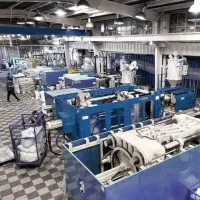 اپراتور تزریق پلاستیک شیفت شب