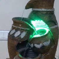 مجسمه آبشاری