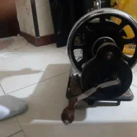 یک عدد چرخ خیاطی مارشال عربی خیلی قدیمی