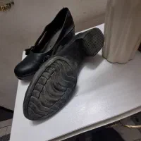 کتونی وکفش دستگاه بادکش|کوهنوردی و کمپینگ|قرچک, میرزائی جنوبی|دیوار