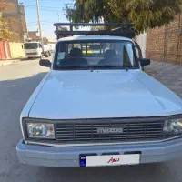 مزدا کارا ۲۰۰۰