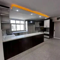 ۸۲ متر  ۲خواب  خطی رو به آفتاب   فول امکانات