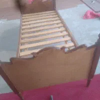 تخت خواب یک نفره|تخت و صندلی بچه|بروجن, |دیوار