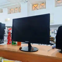 مانیتور ۲۰ اینچ سامسونگ سالم و کامل|قطعات و لوازم جانبی رایانه|یزد, |دیوار