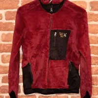 پلار خرسی mountain hardwear