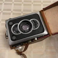 دوربین zeiss مدل ikon