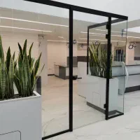 شیشه سکوریت /پارتیشن/کابین دوش|خدمات پیشه و مهارت|شیراز, فرگاز|دیوار