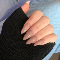 کاشت ناخن ۳۹۹