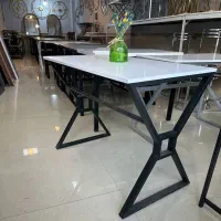 میز تحریر کامپیوتر (پایه پاپیونی)