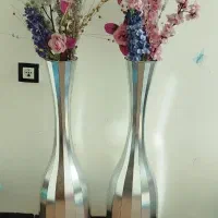 گل و گلدان