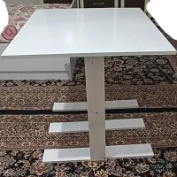 میز نهار خوری یا مطالعه و یا کار