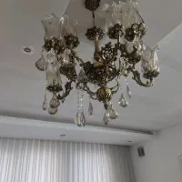 لوستر فروشی