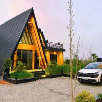 کلبه سوئیسی استخردار لاکچری جنگلی