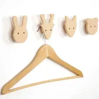 آویز لباس کودک