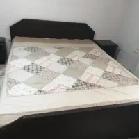 تخت دو نفره با دو عدد پاتختی و راور 4کشو