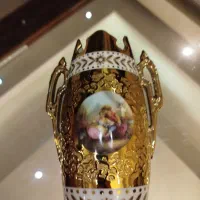 گلدون لیلی و مجنون