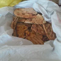 خرید و فروش  نان خشک  و ضایعات